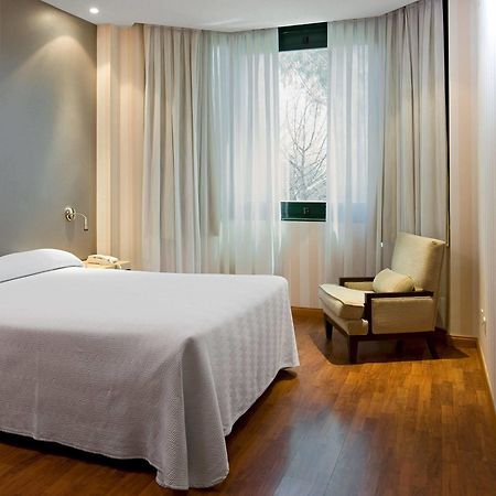 Apartamentos Th Las Rozas Ngoại thất bức ảnh
