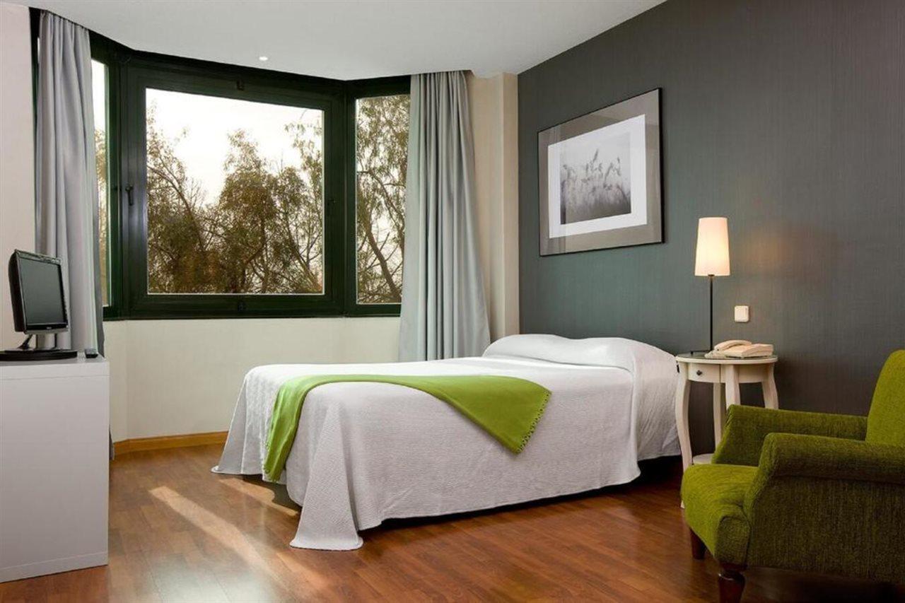 Apartamentos Th Las Rozas Ngoại thất bức ảnh