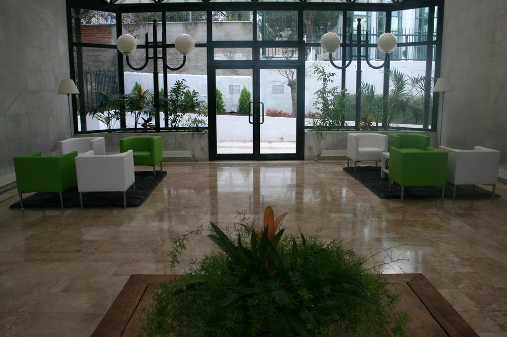 Apartamentos Th Las Rozas Ngoại thất bức ảnh