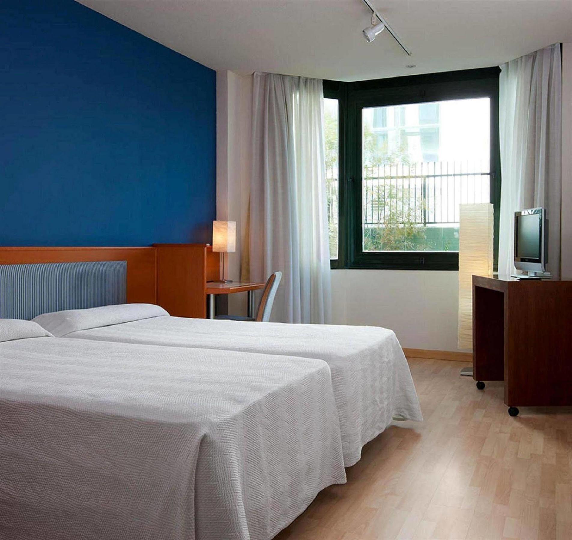 Apartamentos Th Las Rozas Ngoại thất bức ảnh